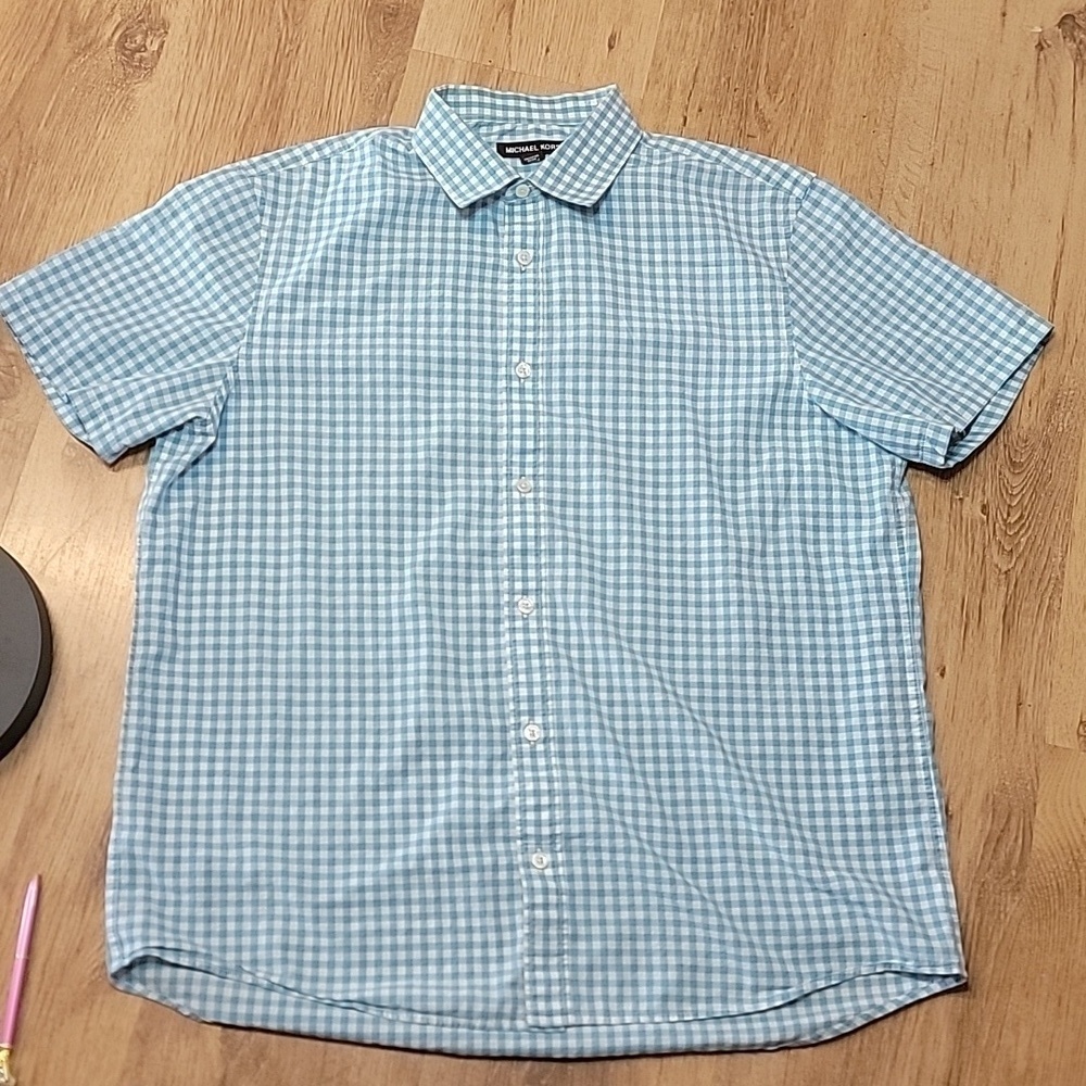 3/$15 Michael Kors Tailored Fit Button Down
